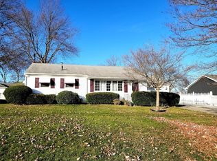 1471 Hagey Dr, Barberton, OH 44203