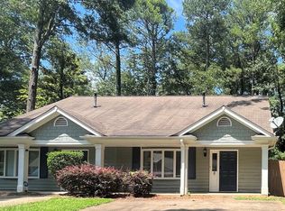 1143 Love St SE, Smyrna, GA 30080