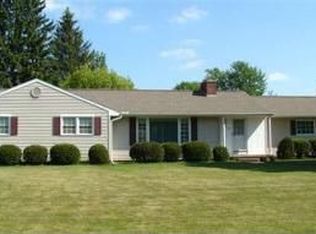 849 Thorntree Blvd, Jackson, MI 49203