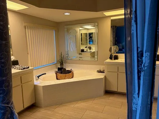 726 Vista Lago Dr N — Photo 22