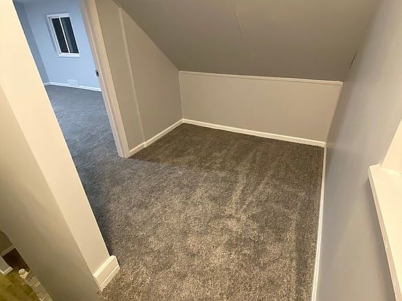 4th image of 6336 Almont Dr