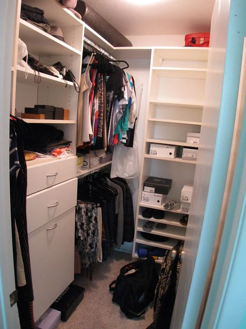 Excellent downstairs 1 Bedroom, 1 Bath condo in The Glens — Photo 4