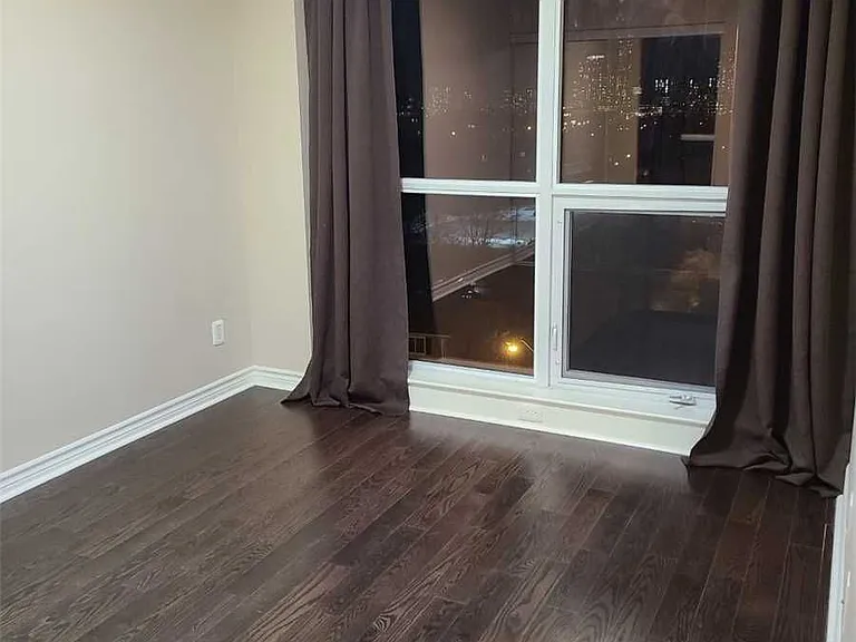 2885 Bayview Ave #626 — Photo 8