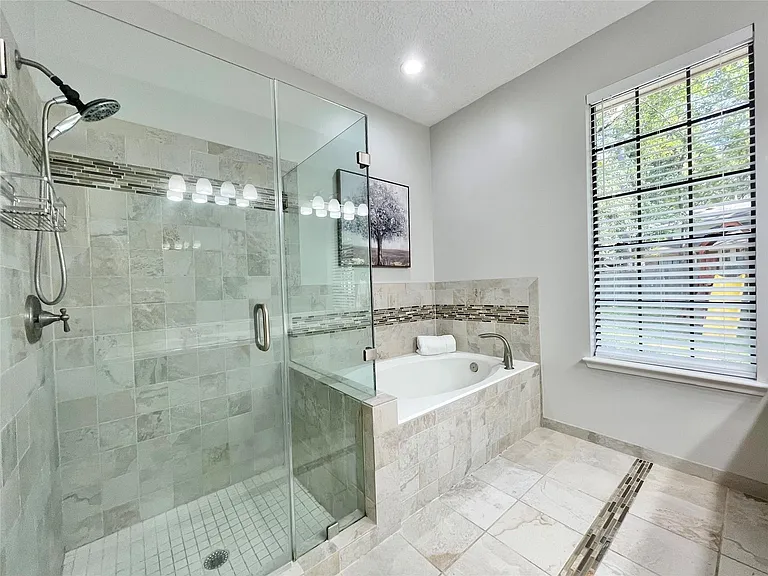 7 Windledge Pl — Photo 29