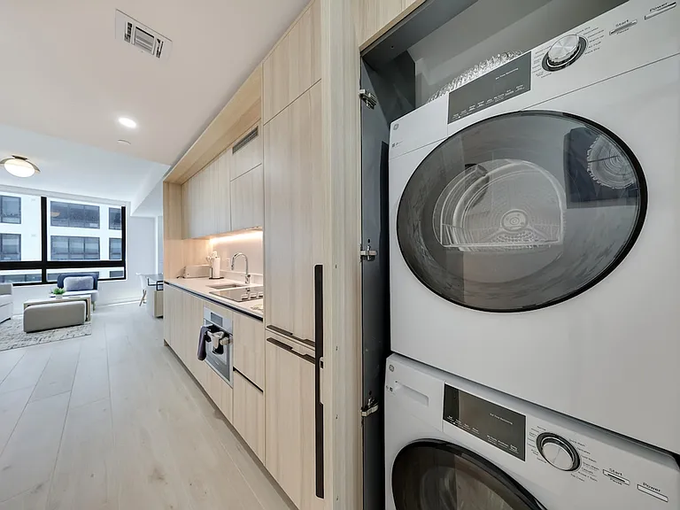 Washer/Dryer