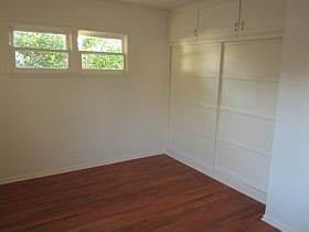 4th image of 9633 Poulsen Ave