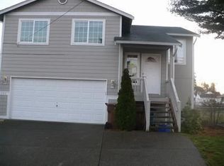 206 E 68th St, Tacoma, WA 98404