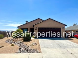 13102 Mesa View Dr, Victorville, CA 92392