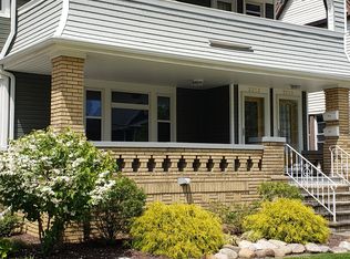 2212 Eldred Ave, Lakewood, OH 44107