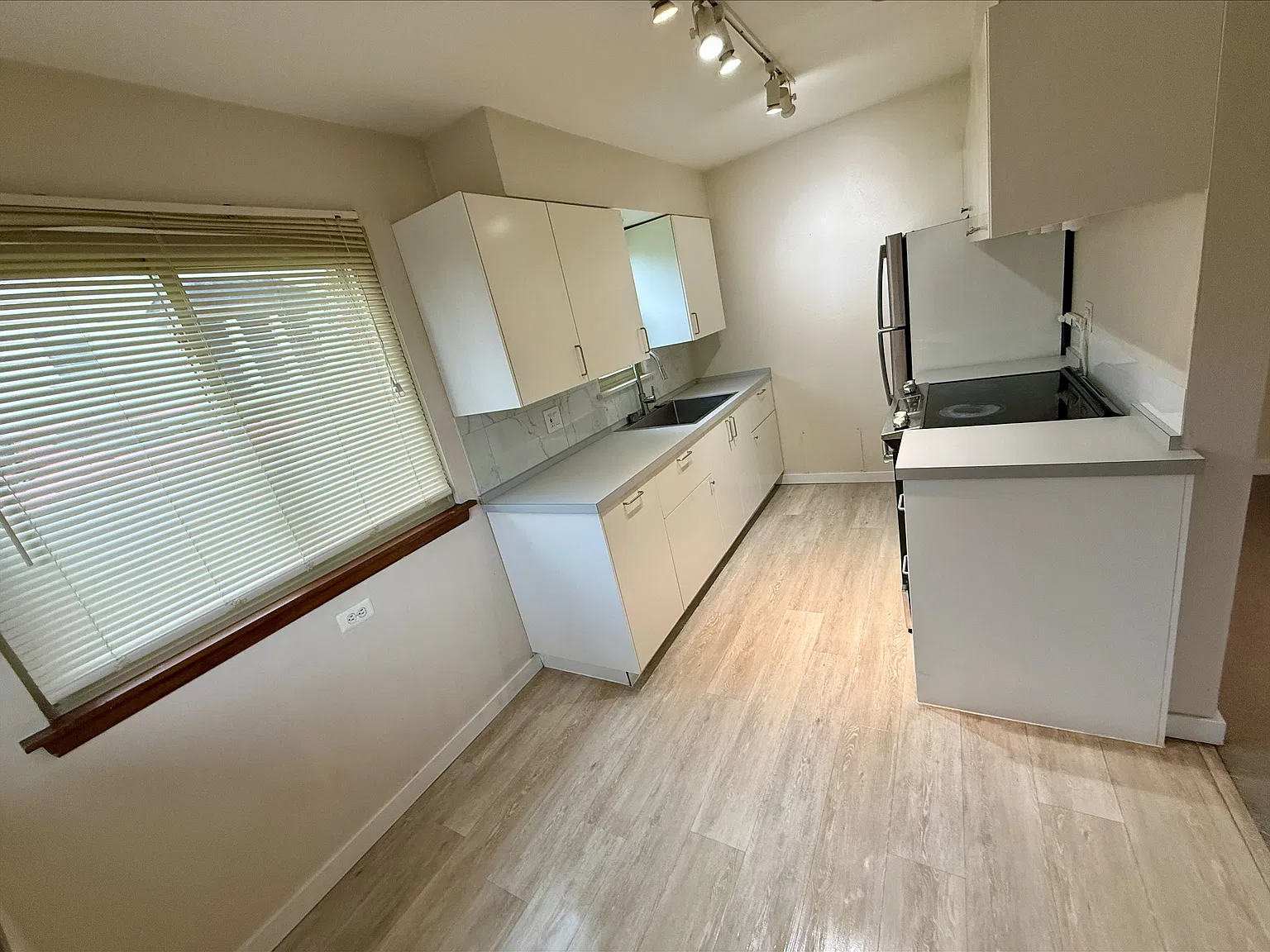 1 bed, 795 sqft, $945 — Photo 4