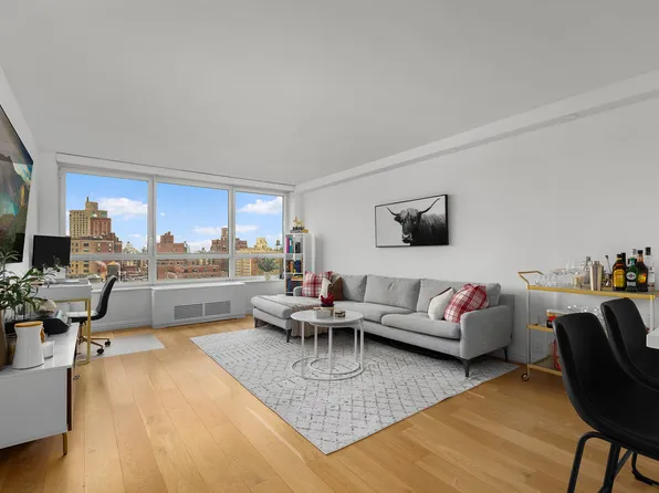 200 East 94th Street image 1 of 6