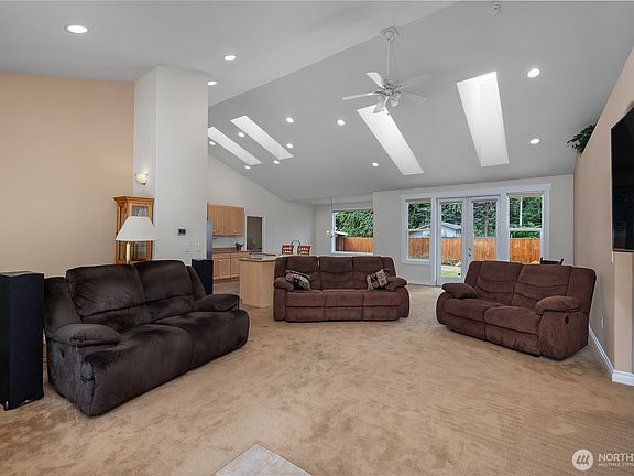 4th image of 11745 Scott Creek Drive SW