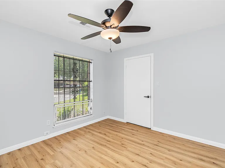 11018 Long Gate Dr — Photo 20