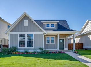 108 Cardinal Woods Ct, Granbury, TX 76049