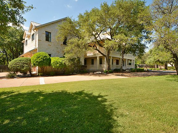 Garage access on side