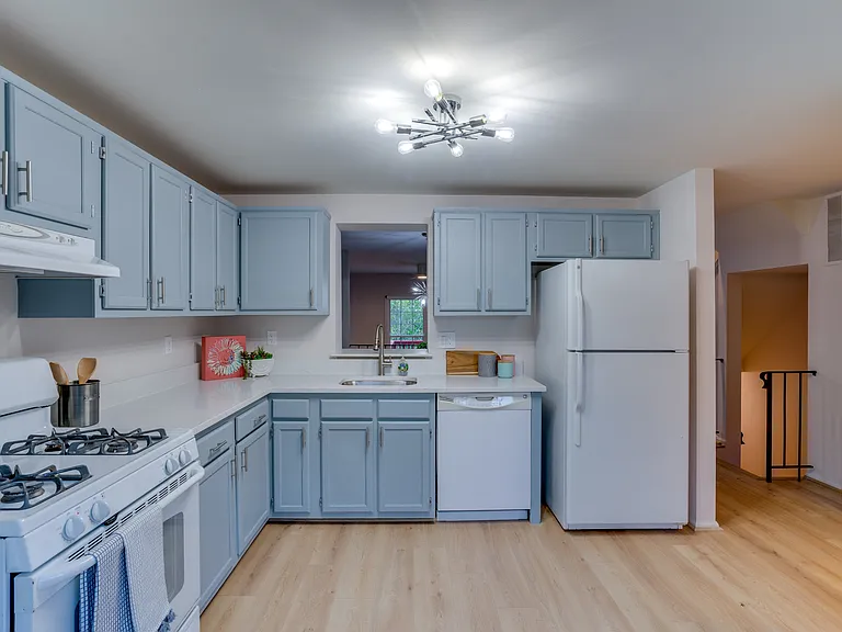 14582 Truro Parish Ct — Photo 22