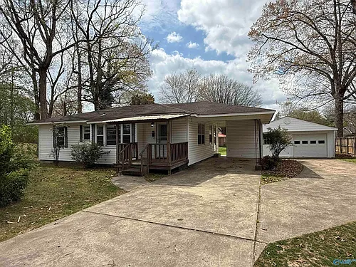 804 Williams St Photo 1