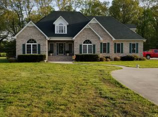 1863 Cook Rd, Tullahoma, TN 37388