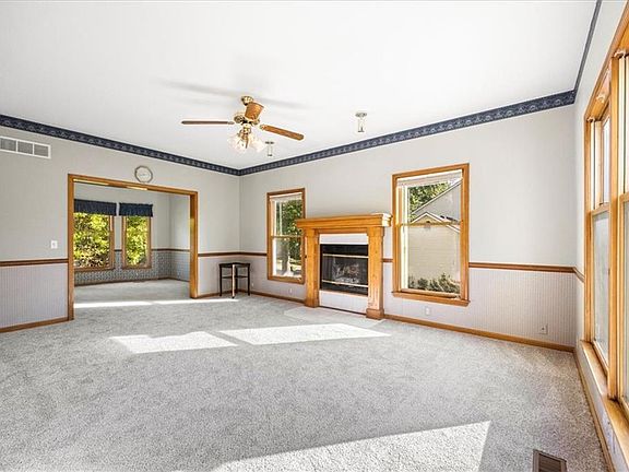 4th image of 33445 W 87th Cir