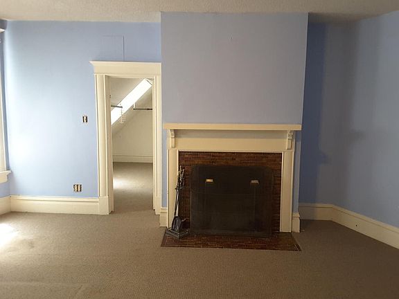 5th image of 604S S Buchanan St