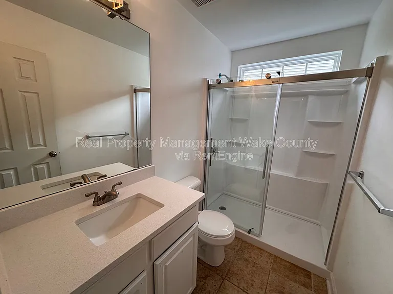 912 Spring Meadow Dr — Photo 21