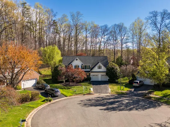 5300 Box Turtle Ct, Woodbridge, VA 22193