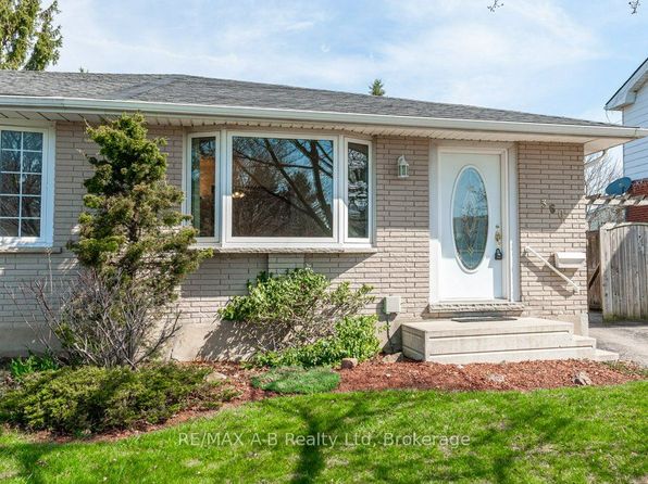 360 Maple Ave, Stratford, ON N5A 1V9