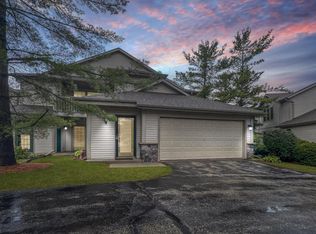 Kettle Ridge, Delafield, WI 53018