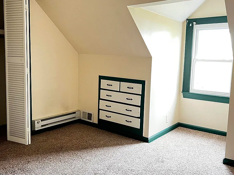 230 Cornell Ave — Photo 14