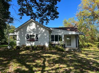 626 Brook St, Eaton Rapids, MI 48827