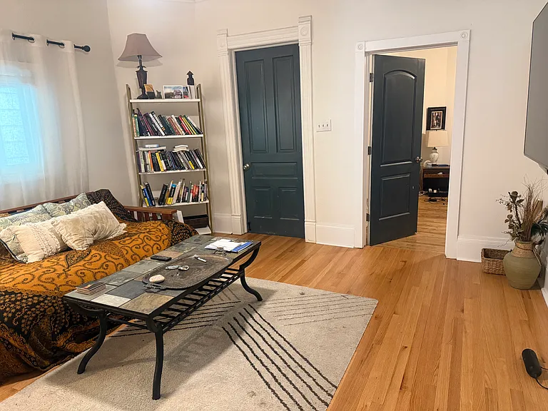 2984 S Clement Ave #1 — Photo 7
