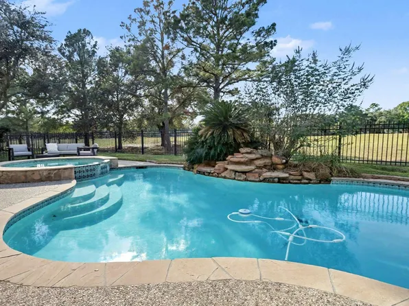 2206 Winberie Ct, Katy, TX 77450