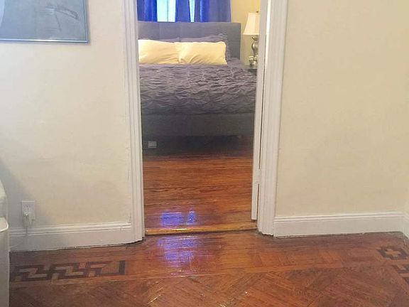 5th image of 129 W 85th St APT 3R
