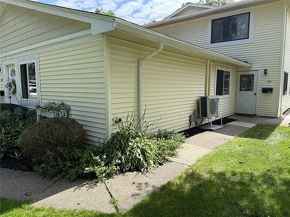 3rd image of 140 Milrace Dr