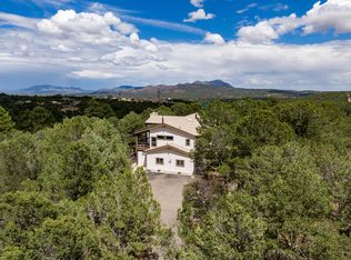 20 Pinon Cv, Cedar Crest, NM 87008