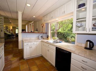 10495 Scenario Ln, Los Angeles, CA 90077
