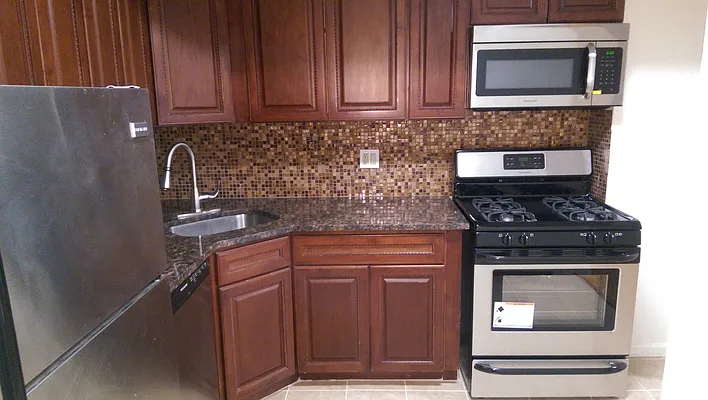 Rented by Metro Garden Realty NYC | media 17