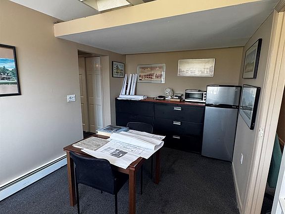 5th image of 363 N Wellwood Avenue