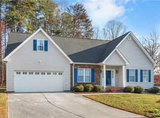 415 Torey Pines Ct, Winston Salem, NC 27105