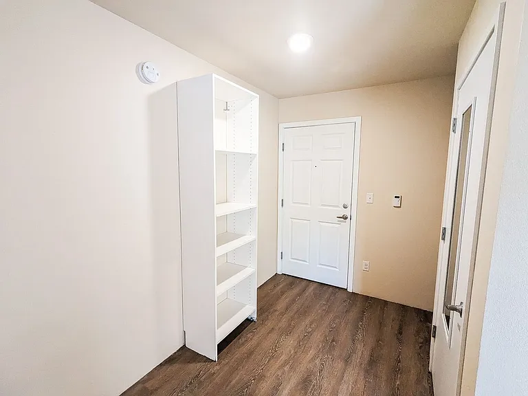 Vision 5 Apartments — Photo 53