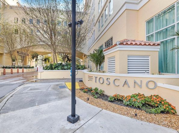 7350 SW 89th St APT 719S, Miami, FL 33156