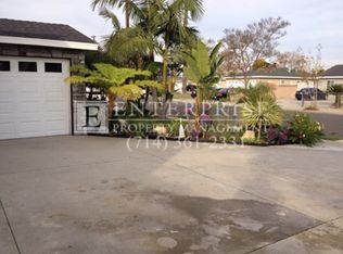 1406 Berni St, Santa Ana, CA 92703