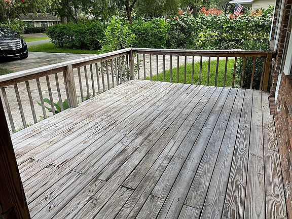 Front deck