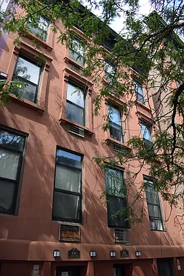 Rented by Willie Kathryn Suggs, LREB | media 12