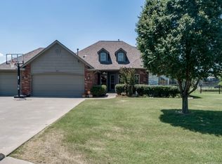 5660 E 144th St N, Collinsville, OK 74021