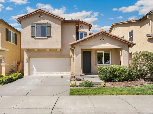 11 Lily Pond Ct, Sacramento, CA 95835