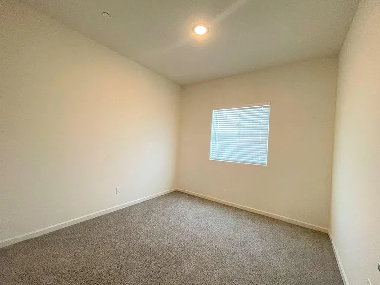 4211 Candle Ct — Photo 7