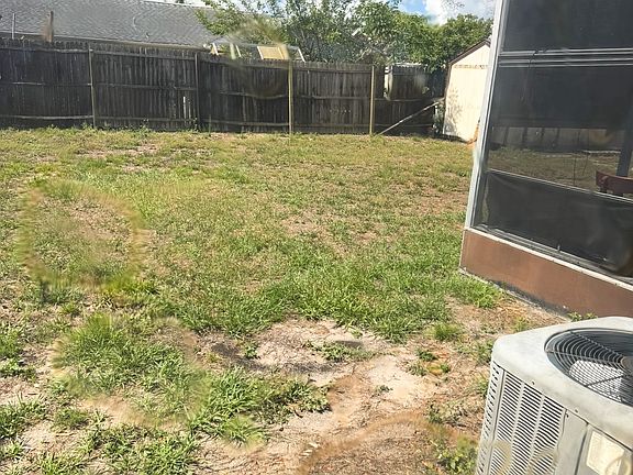 4th image of 7424 Jenner Ave