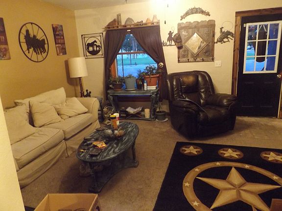 4th image of 402 15th Ave