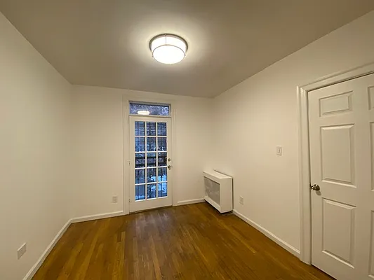 Rented by Compass | media 11